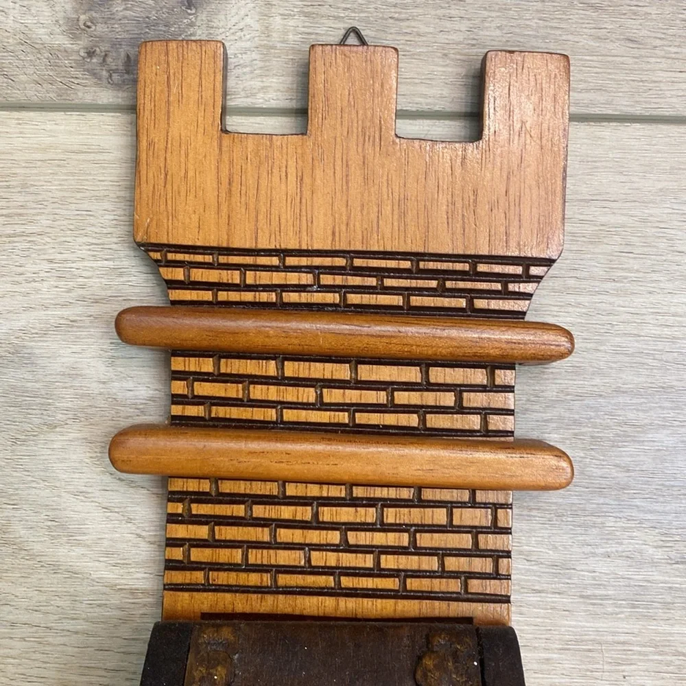 Handmade Castle Wall‎ Hooks
